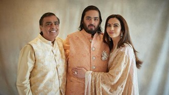  Pre-wedding celebration of Anant Ambani and Radhika Ambani, celebrities from all over the world created a stir on the second day