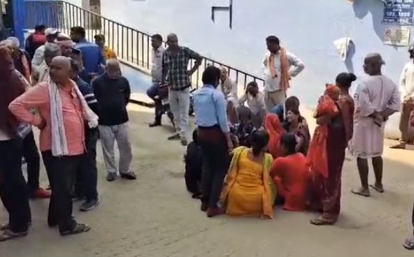 Speed ​​havoc in Begusarai Unknown vehicle blows up engineer riding a bike, creates chaos