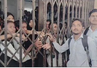 Seeing the condition of the dilapidated building of the Workers' College located in Mango, the students created a ruckus on Wednesday.