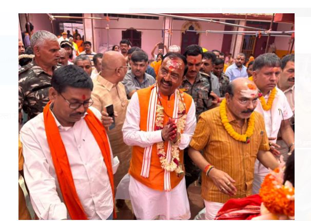 up ke dypti cm pahunche deoghar 