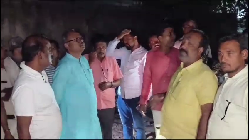 Fire breaks out in hospital before inauguration in Bokaro, MLA Biranchi Narayan reaches the spot