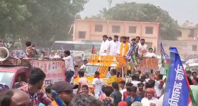 Chirag Paswan did road show in Khagaria