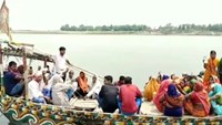 Re-polling taking place at two booths: Re-polling at two booths in Khagaria, voters crossing the river by boat, enthusiasm among half the population t