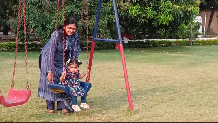  Mother's Day Special: Story of Koderma Deputy Commissioner Megha Bhardwaj, how she handles the reins of the district along with her 16 month old daug