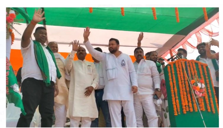 chatra mai tejaswi yadav ne ki chunavi sabha 