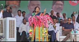 Strength for Kalpana: Indi Alliance's election meeting in Gandey, CM Champai and Kalpana Soren said - Election is to save the Constitution.