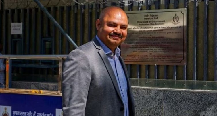 Delhi Police arrested Vibhav