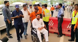  Tejashwi Yadav on wheel chair, takes a jibe at PM Modi