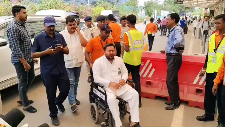  Tejashwi Yadav on wheel chair, takes a jibe at PM Modi