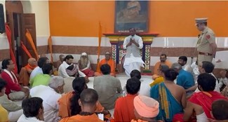  Lecture on 'Changing India' in Varanasi