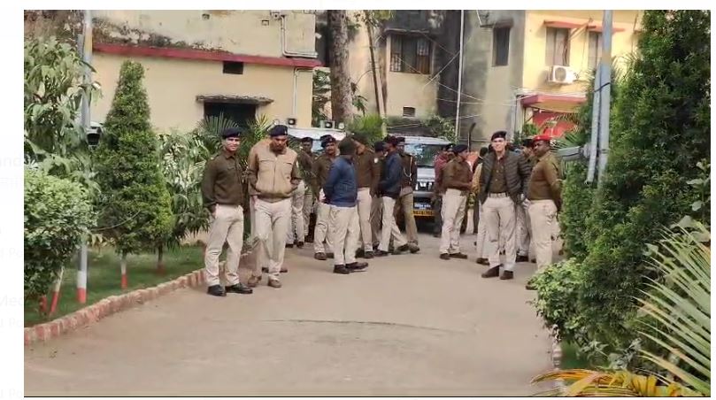 garhwa mandal kara mai vicharadhin kaidi ki maut 