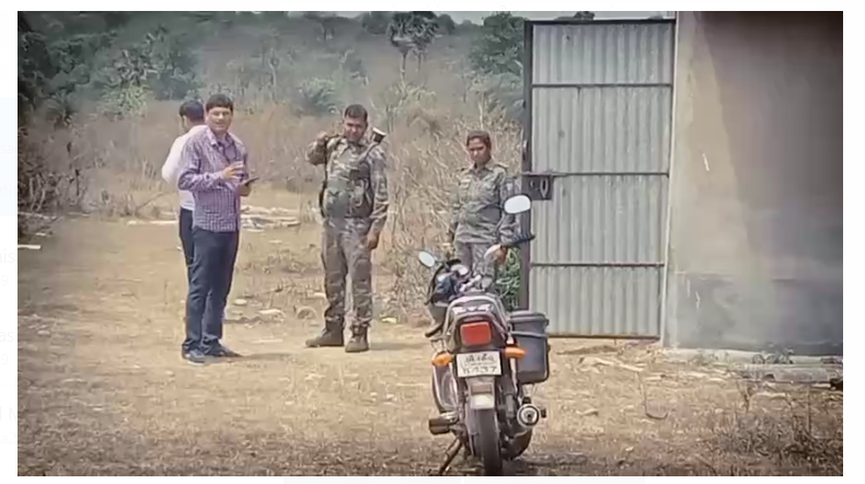 dhanbad mai nia ki team ne ki badi karrawai 