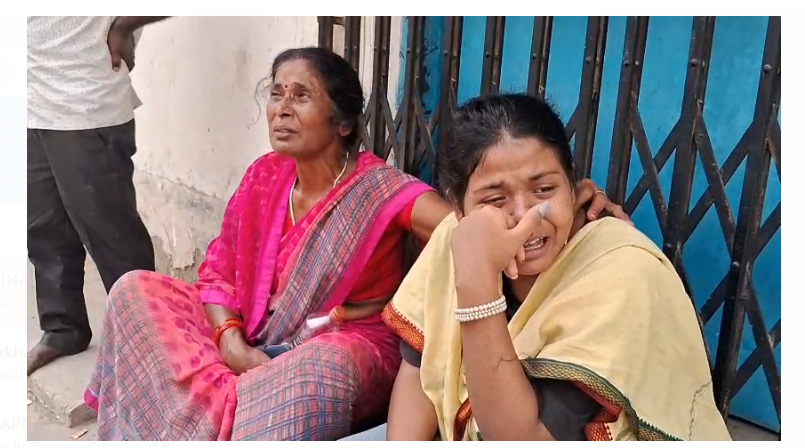 maut ka tamasha dekhti rahi rail prashasan 