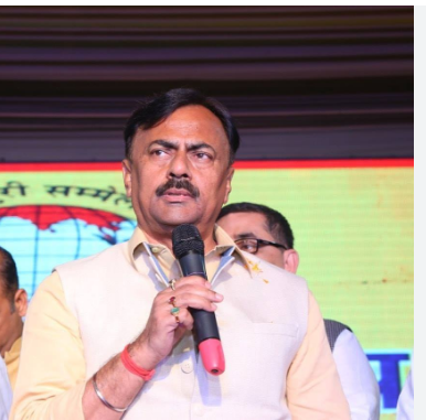 premchandra mishra ne kendra sarkaar per sadha nishana 