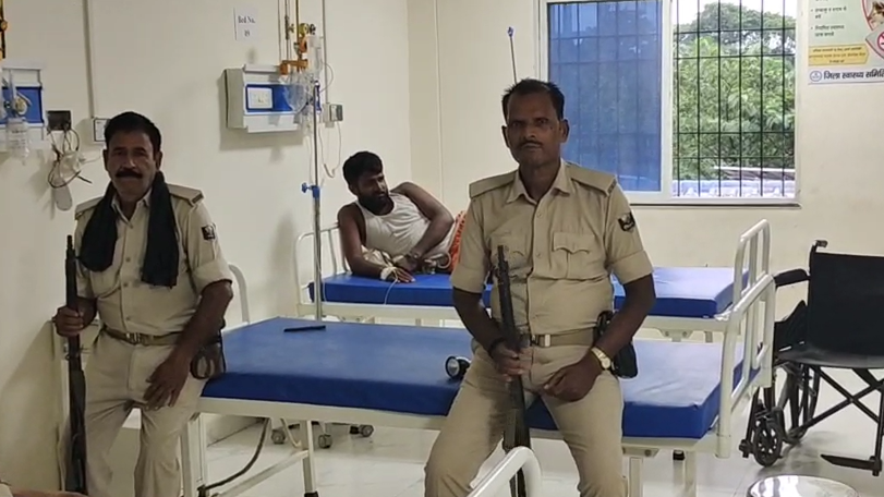 Encounter between police and notorious Dharmendra Yadav, criminal seriously injured