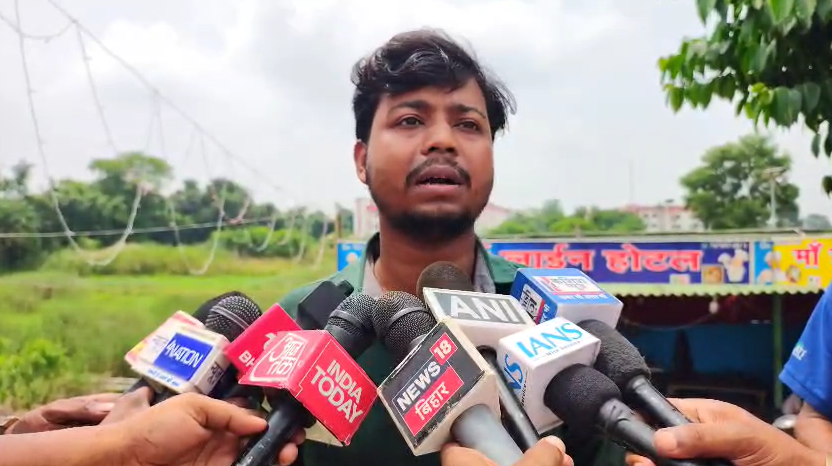 Security personnel stole hotel owner's bike during the trip