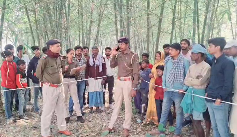 Dead body of married woman recovered from bamboo garden, police engaged in investigation