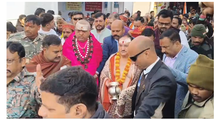 bhajpa adhyaksha jp nadda pahunche deoghar baba mandir