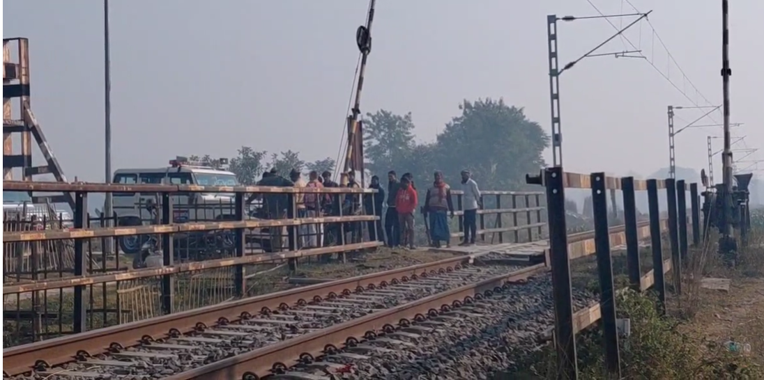 Accident near Pratapganj railway station on Jogbani-Danapur railway section.