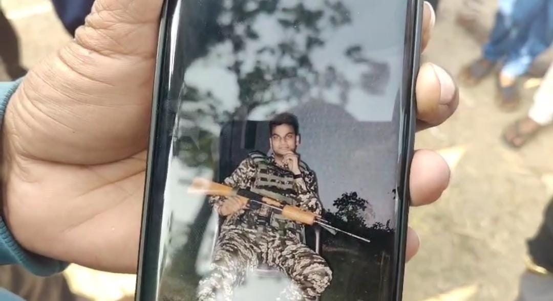 CRPF jawan of Koderma resident martyred in Pulwama