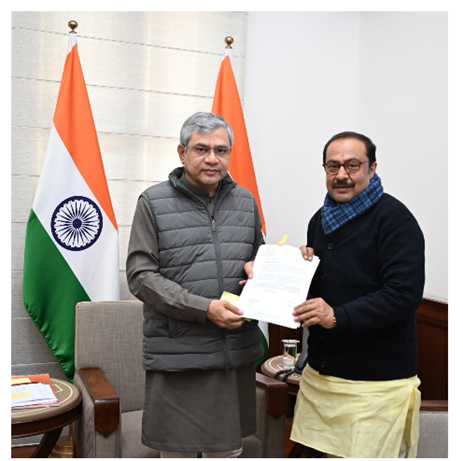 sansad vivek thakur ne railmantri se kiya mulakat 