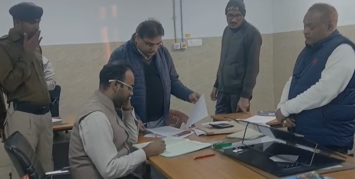 Six doctors issued show-cause notices; the inspection caused a stir.