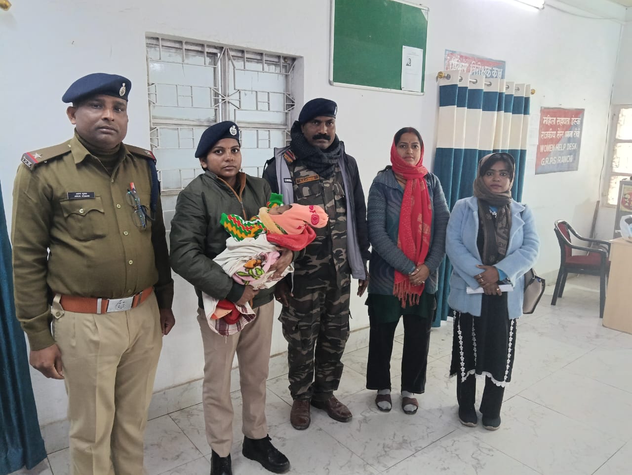 RPF rescued a newborn baby at Ranchi railway station.
