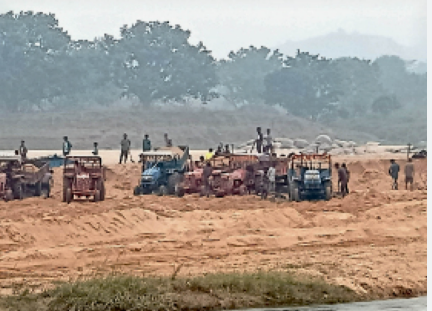 The crematorium has been turned into an illegal stockyard.