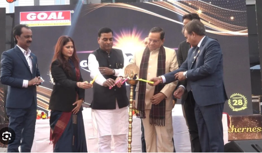 An alumni meet and a grand cultural evening were organized.