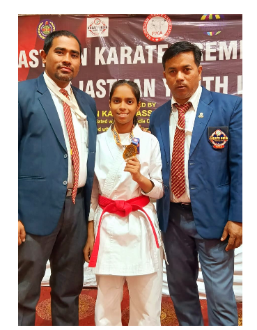 jamui ki beti ne laharaya percham 