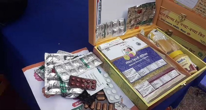  Health Minister distributed kits