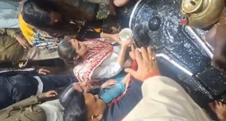 Bollywood actress Sara Ali Khan worshiped Baba Baidyanath, reached Deoghar suddenly