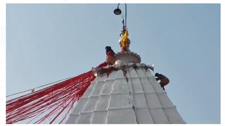 deoghar baba mandir mai shradhaluon ki umri bhir 