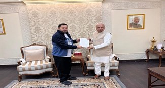 Tejashwi met the Governor of Bihar