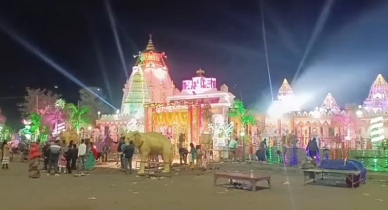 Bangla Yatra organized in the annual festival of Ramraj Temple