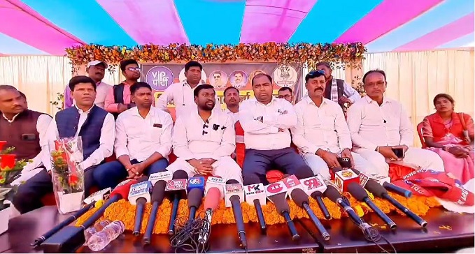 National President of VIP shouted in Supaul