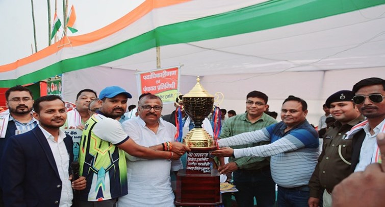  Supaul won Srianant Cricket Tournament