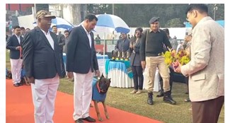 jamshedpur dc ne dog show ka kiya udghatan