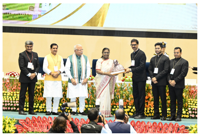 rajya ke kushal netritwa ko fir mila samman 