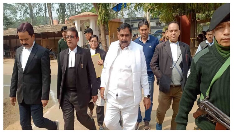 mantri sanjay prasad yadav ko badi rahat 
