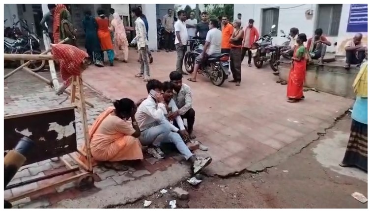 khushi ka pal gam mai badla