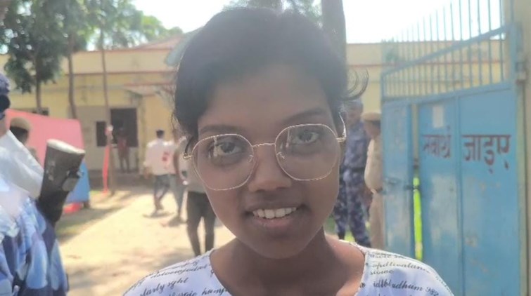 Constable recruitment exam was conducted in a peaceful environment, candidates praised the administration...