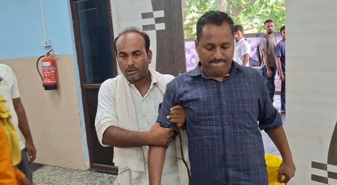 In Bhojpur, armed criminals chased and shot 2 people including an electrical engineer