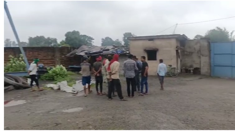 koderma mai bijlee pole factory mai hadsa 