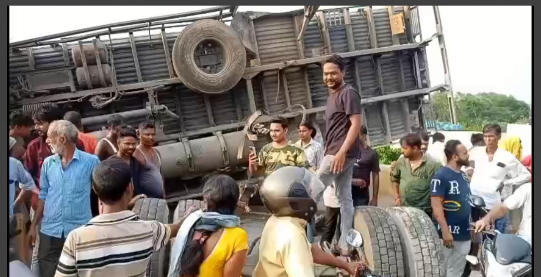 bokaro mai truck durghatnagrasta 
