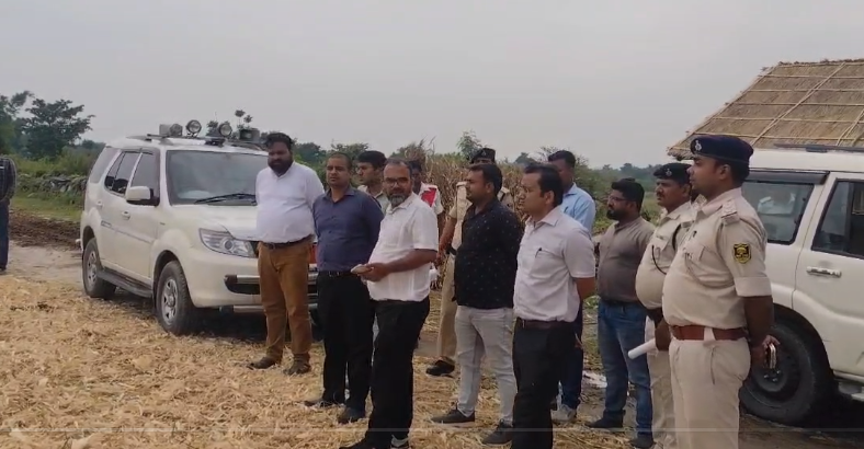 DM inspected the Kosi Eastern embankment, took stock of the preparations to deal with floods in Supaul, instructed the engineers to remain alert
