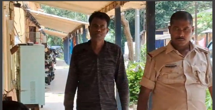 nabalig bachi ke saath dushkarma