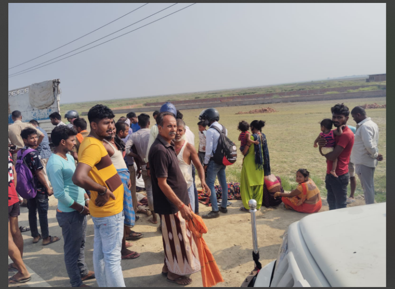 sonpur mai bhishan sadak hadsa 