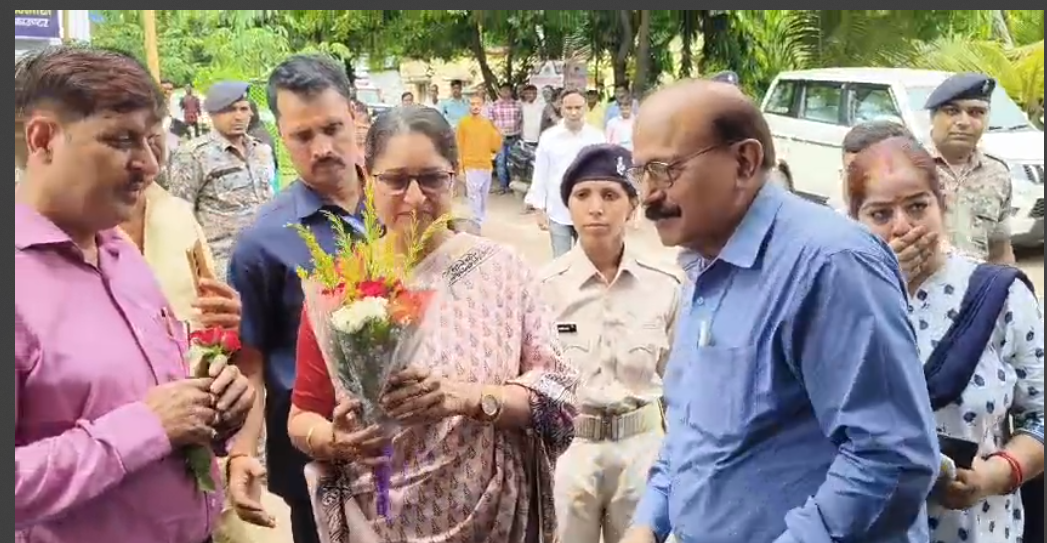 kendriye mantri annapurna devi pahunchi deoghar