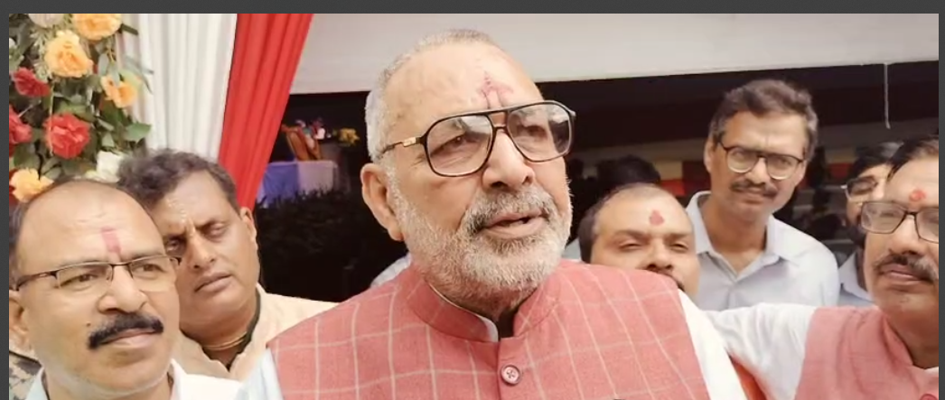 kendriye mantri giriraj singh pahunche jamshedpur